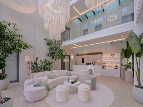 Das elegant gestaltete Foyer des neuen Medical Centers